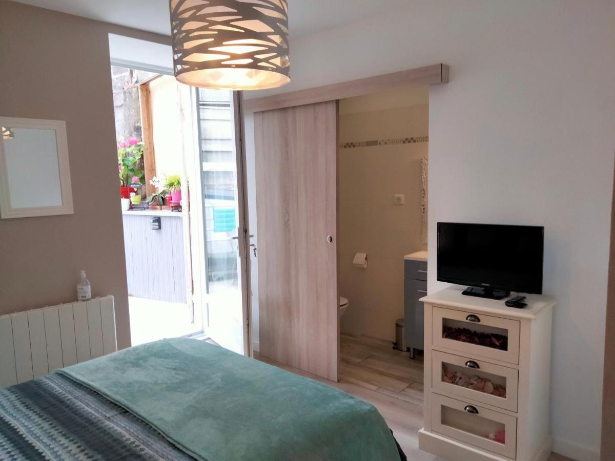 Les Chambres Hautes D'Anastasia Родез Екстер'єр фото